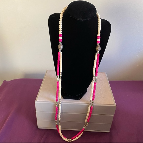 Bone necklace - Picture 2 of 3